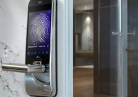 弘博汇智能指纹锁预约客服热线详述<樱花指纹锁智能提醒：轻松掌握开门安全与便捷>