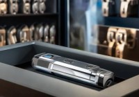 德简智能指纹锁快速修复热线解说=抽屉指纹锁品牌评测：揭秘市面上哪款更受欢迎